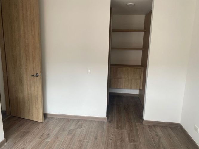 Apartamento en venta en Gran Granada, Bogotá · foto 7 de 24