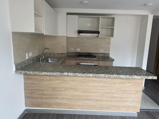 Apartamento en venta en Gran Granada, Bogotá · foto 9 de 24