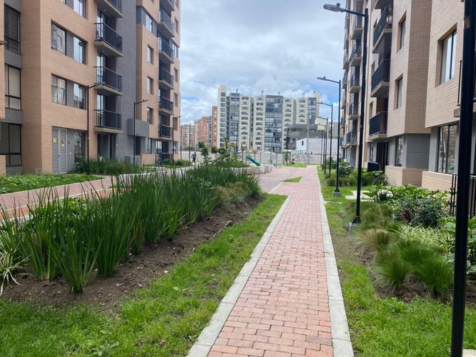 Apartamento en venta en Gran Granada, Bogotá · foto 17 de 24