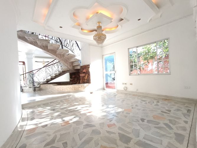 Casa de 4 alcobas en venta en Santander, Villa del Rosario, 221 m² · foto 4 de 24
