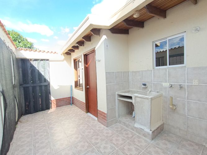 Casa de 4 alcobas en venta en Santander, Villa del Rosario, 221 m² · foto 19 de 24