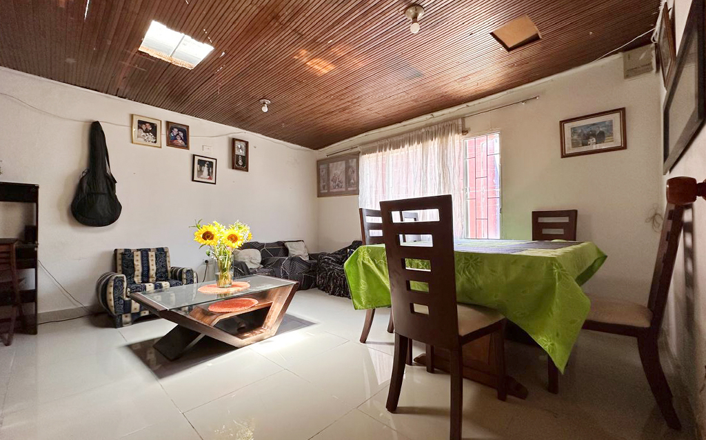 Casa en venta en Ciudad Jardin Norte, Bogotá · foto 4 de 8