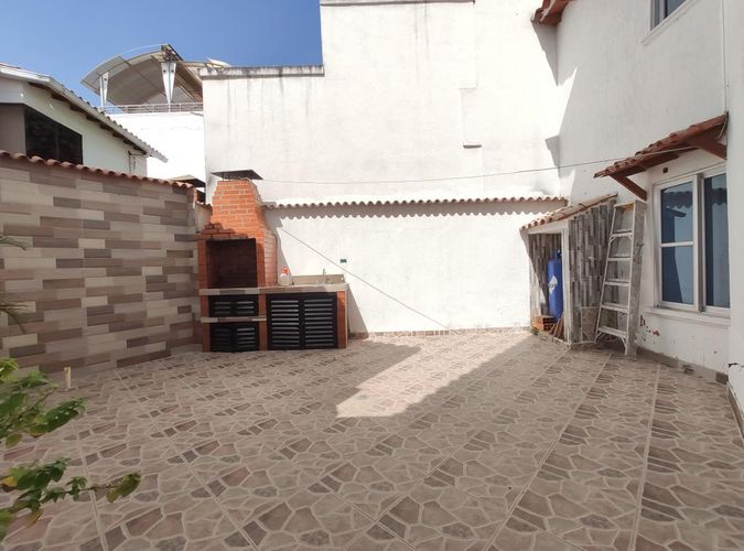 Casa de 7 alcobas en venta en Villa Antigua, Villa del Rosario, 446 m² · foto 5 de 24