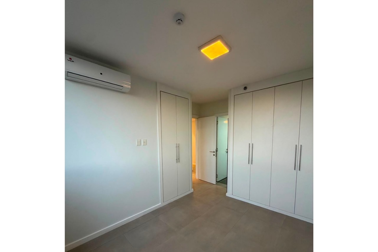 Barrio Las Mercedes – Departamento de dos dormitorios en alquiler a metros de la Avda. España — foto 2