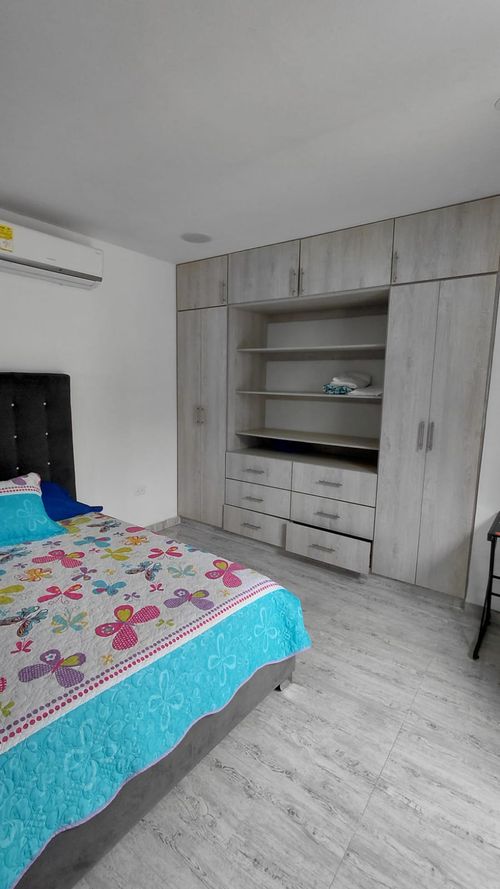 Casa de 5 alcobas en venta en Limoncitos, Ricaurte, 634 m² · foto 10 de 19