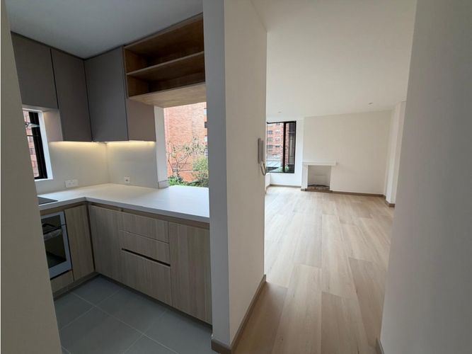 Apartaestudio en arriendo en La Carolina, Bogotá, 50 m² · foto 8 de 10
