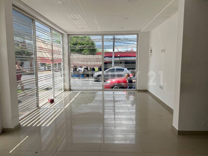 Oficina en arriendo en Prado, Villavicencio, 240 m² · foto 2 de 20