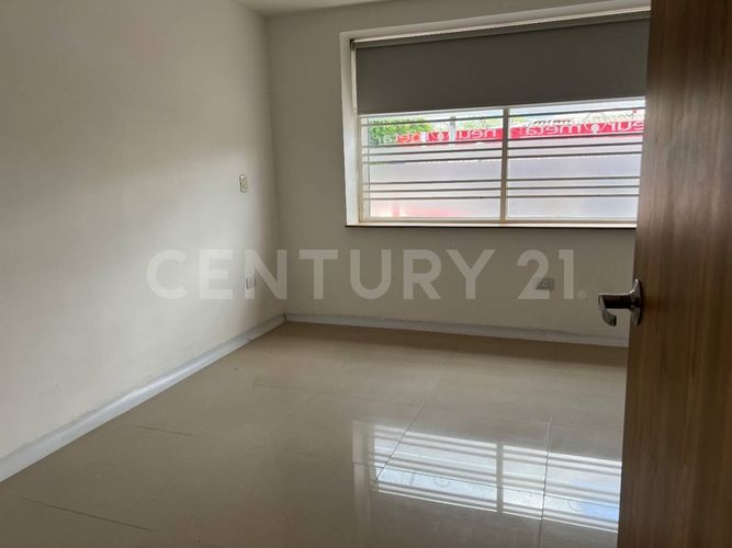 Oficina en arriendo en Prado, Villavicencio, 240 m² · foto 3 de 20