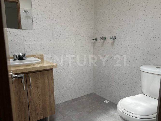 Oficina en arriendo en Prado, Villavicencio, 240 m² · foto 7 de 20