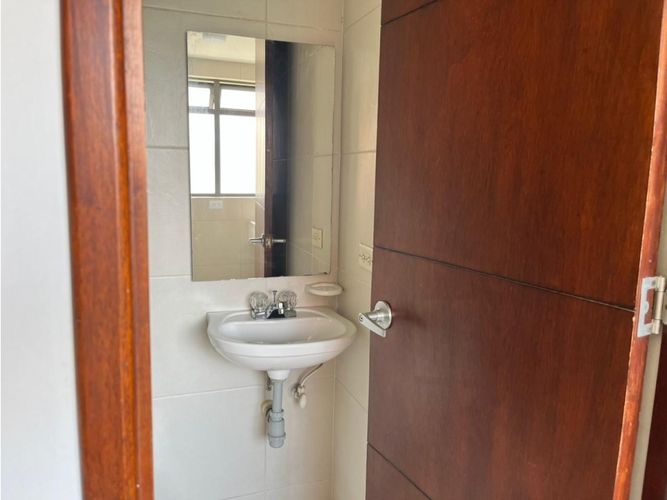 Apartamento de 2 alcobas en venta en El Tesoro, Medellín, 106 m² · foto 14 de 24