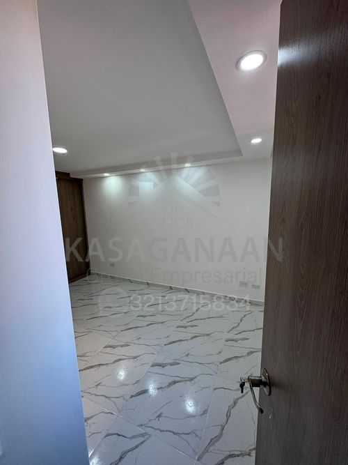 Apartamento de 3 alcobas en venta en Potrero Grande, Madrid, 60 m² · foto 7 de 24