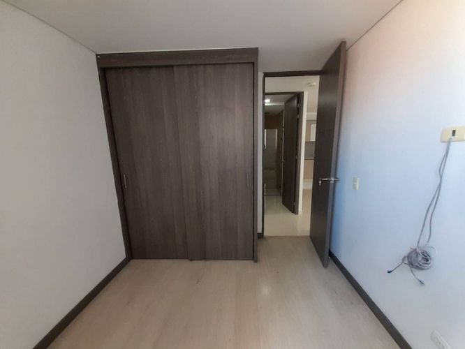 Apartamento de 2 alcobas en venta en Las Lomitas, Sabaneta, 60 m² · foto 11 de 17