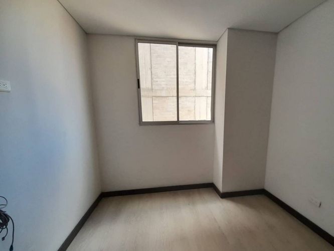 Apartamento de 2 alcobas en venta en Las Lomitas, Sabaneta, 60 m² · foto 12 de 17