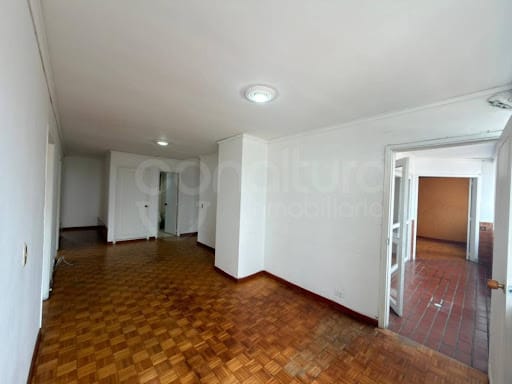 Apartamento de 4 alcobas en venta en Boston, Medellín, 169 m² · foto 7 de 17