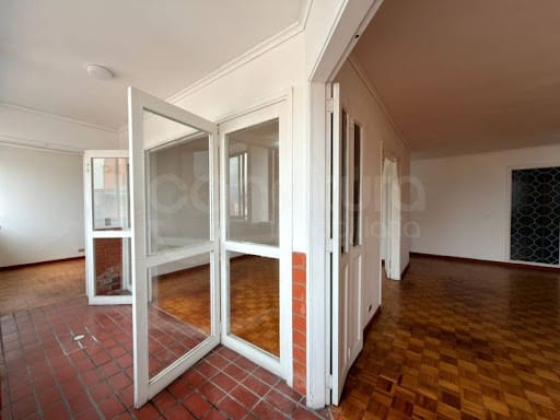 Apartamento de 4 alcobas en venta en Boston, Medellín, 169 m² · foto 8 de 17