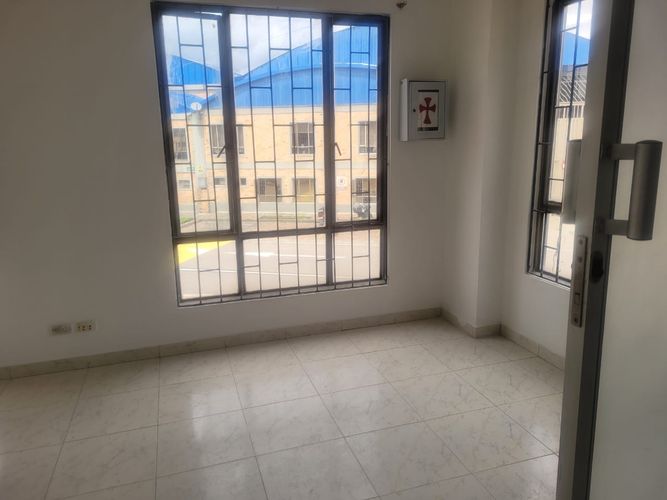 Bodega en arriendo en Ub El Trebol, Mosquera, 1681 m² · foto 13 de 15
