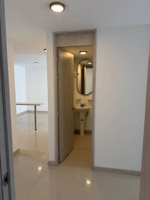 Apartamento de 3 alcobas en arriendo en Monteazul, Sabaneta, 70 m² · foto 2 de 13