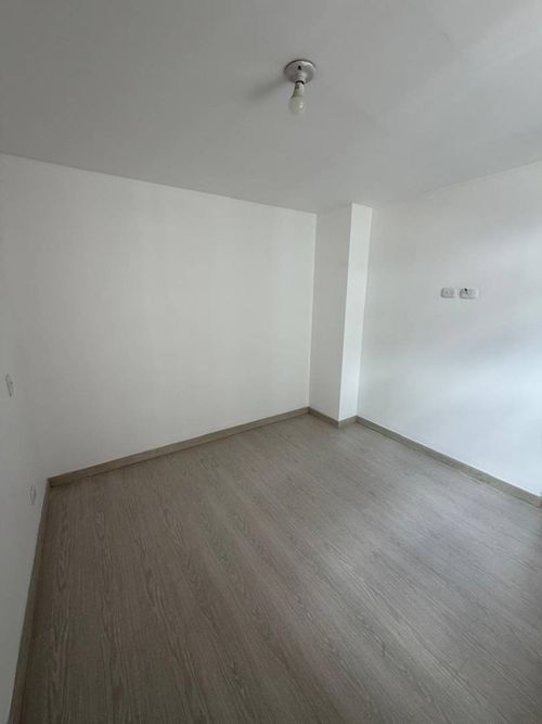 Apartamento de 3 alcobas en arriendo en Monteazul, Sabaneta, 70 m² · foto 3 de 13