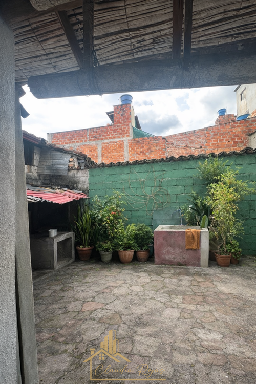 Casa de 7 alcobas en venta en Vercute, Floridablanca, 420 m² · foto 13 de 15