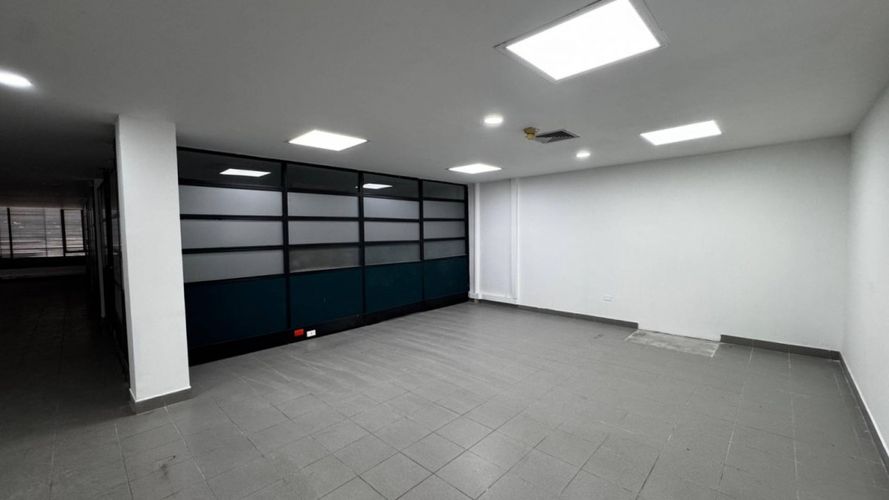 Edificio en venta en Centro, Neiva, 870 m² · foto 9 de 16
