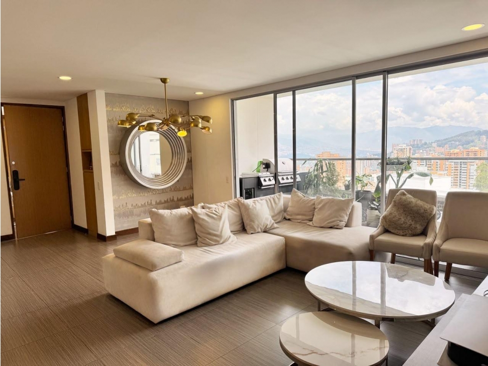 Apartamento en arriendo en El Poblado, Medellín · foto 5 de 9