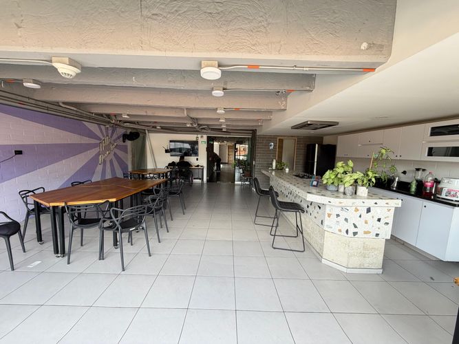 Apartaestudio en venta en Bombona No.1, Medellín, 19 m² · foto 17 de 23