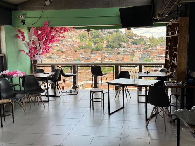 Apartaestudio en venta en Bombona No.1, Medellín, 19 m² · foto 23 de 23