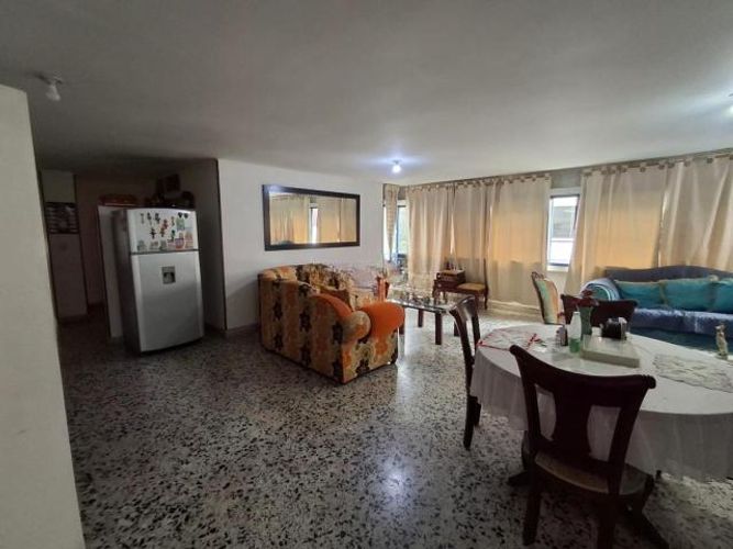 Apartamento de 3 alcobas en venta en Granada, Cali, 140 m² · foto 8 de 14