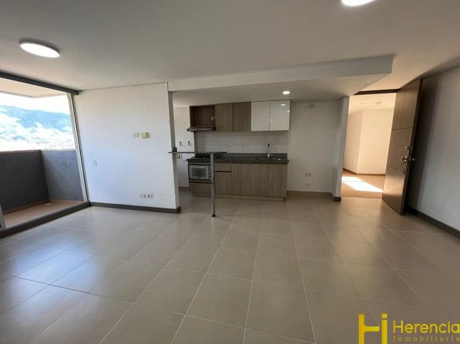 Apartamento de 3 alcobas en venta en Machado, Copacabana, 75 m² · foto 5 de 20