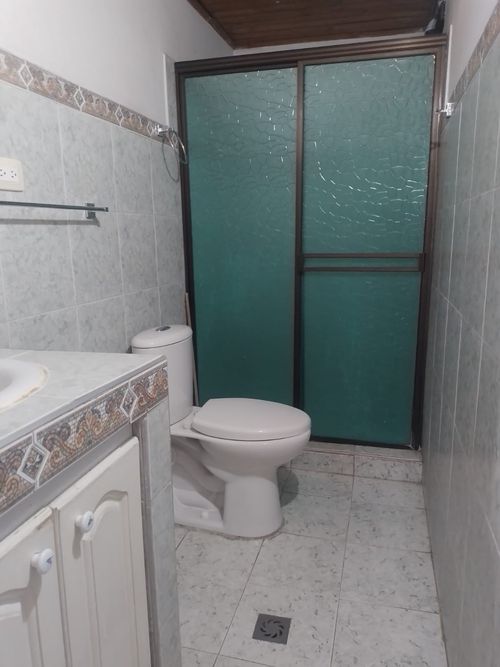 Apartamento en venta en Departamental, Cali · foto 8 de 20