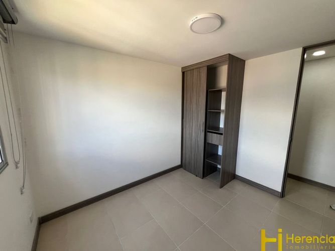 Apartamento de 3 alcobas en venta en Machado, Copacabana, 75 m² · foto 7 de 20