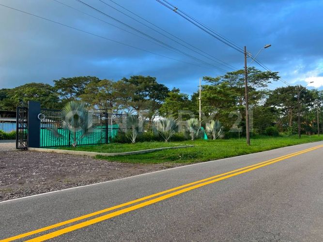 Local en arriendo en Vanguardia, Villavicencio, 18 m² · foto 2 de 10
