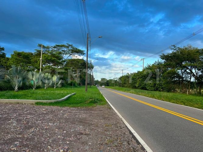 Local en arriendo en Vanguardia, Villavicencio, 18 m² · foto 3 de 15
