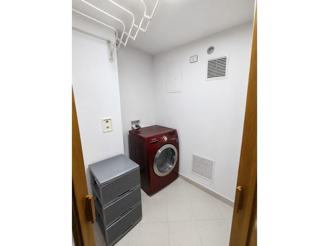 Apartamento de 3 alcobas en venta en Las Lomitas, Sabaneta, 82 m² · foto 5 de 14