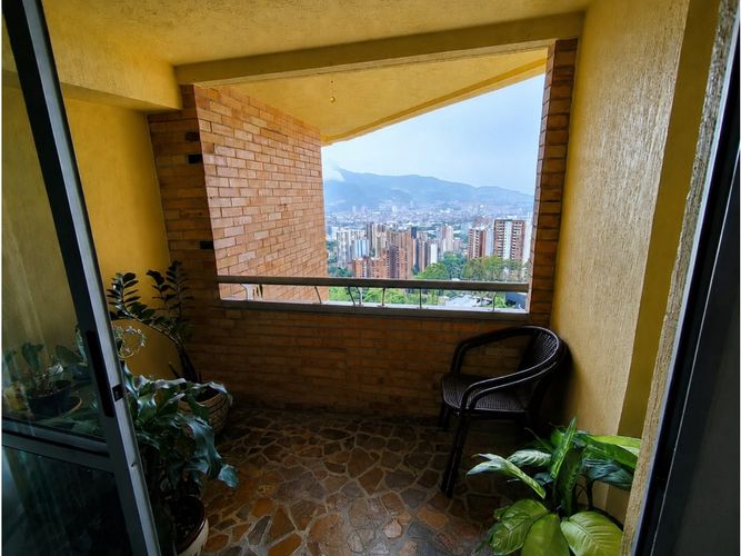 Apartamento de 3 alcobas en venta en Las Lomitas, Sabaneta, 82 m² · foto 14 de 14