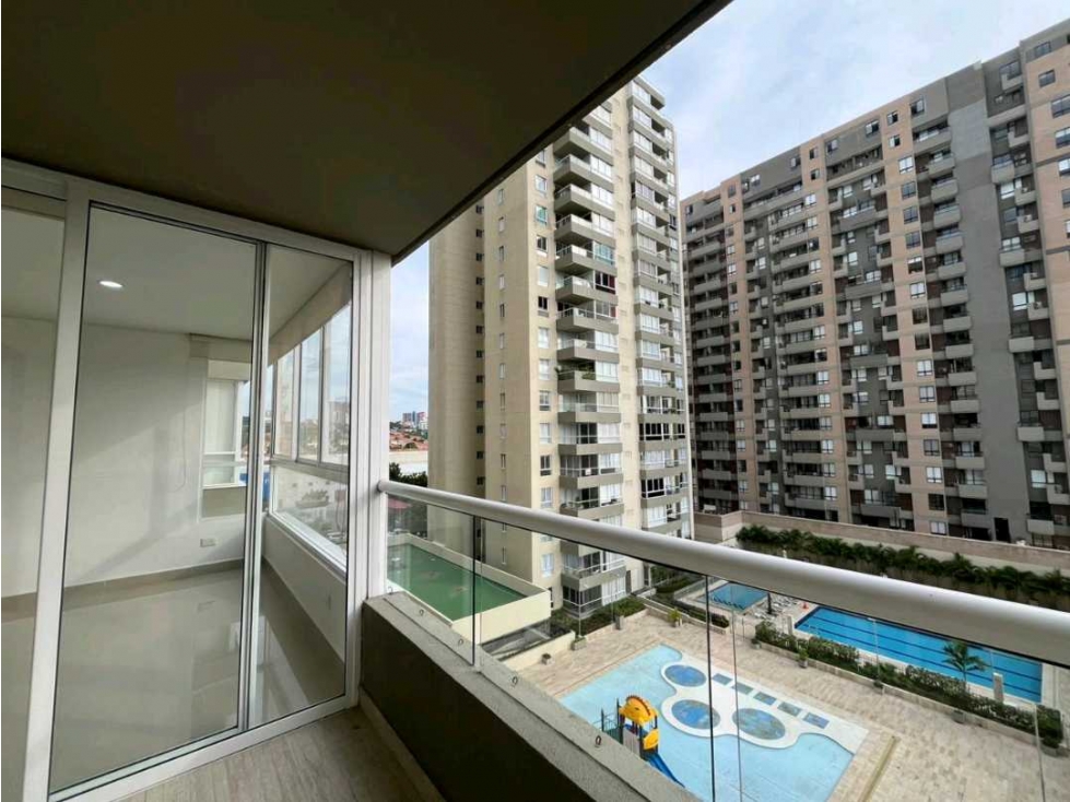 Apartamento en venta en Cr.La Castellana, Barranquilla · foto 8 de 16