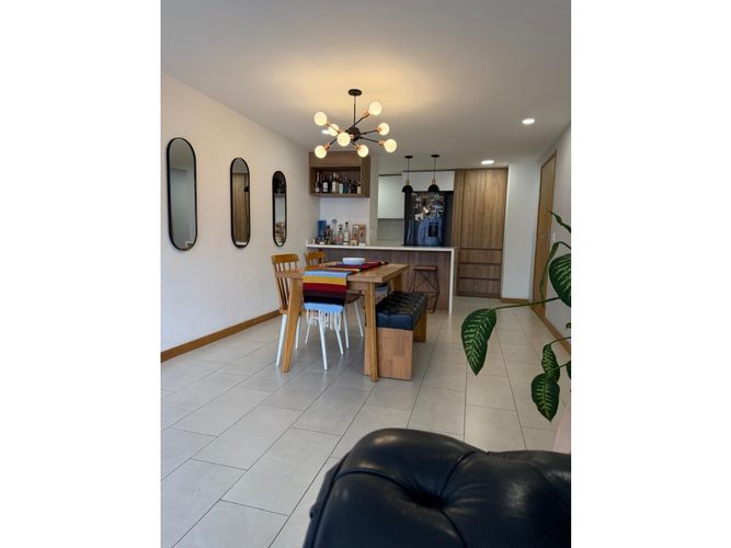 Apartamento de 2 alcobas en arriendo en Santa Maria De Los Angeles, Medellín, 92 m² · foto 2 de 12