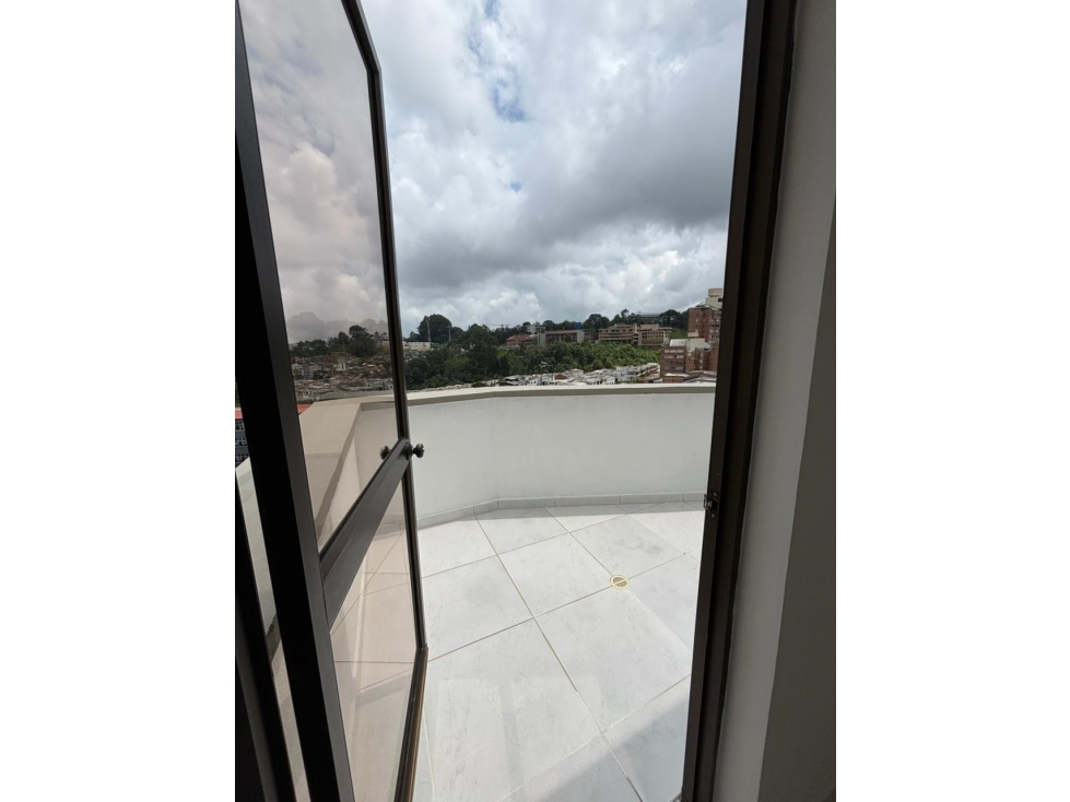 Apartamento en venta en Palermo, Manizales · foto 12 de 14