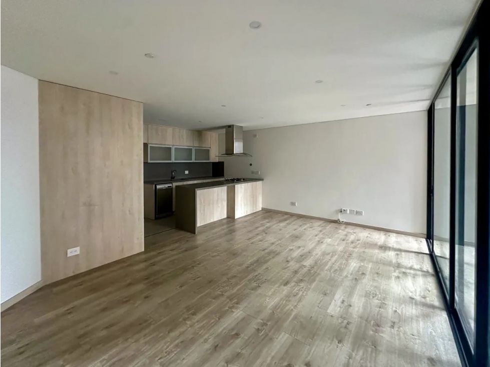 Apartamento de 2 habitaciones en venta en El Poblado, Medellín — imagen 1 de 11