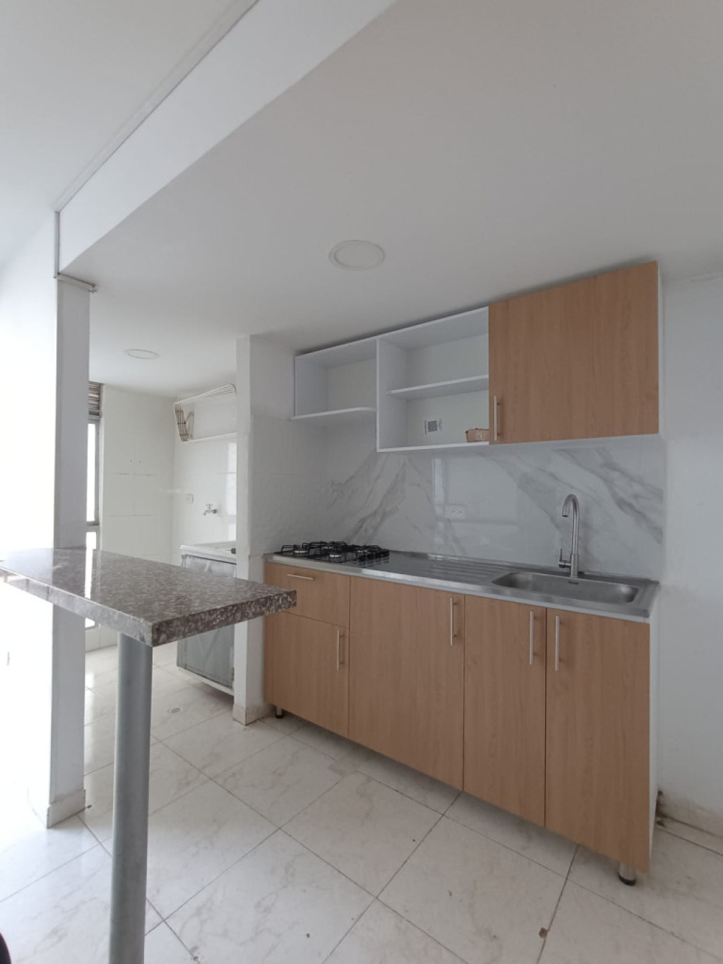 Apartamento en venta en La Insula, Cúcuta · foto 2 de 15