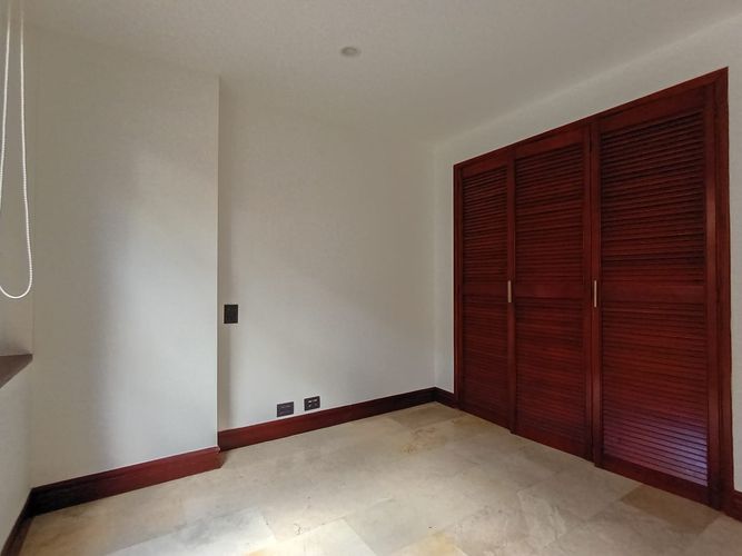 Apartamento de 3 alcobas en arriendo en Laureles, Medellín, 115 m² · foto 10 de 15