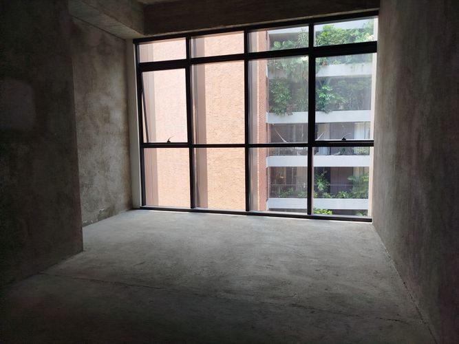 Oficina en arriendo en El Poblado, Medellín, 37 m² · foto 2 de 5