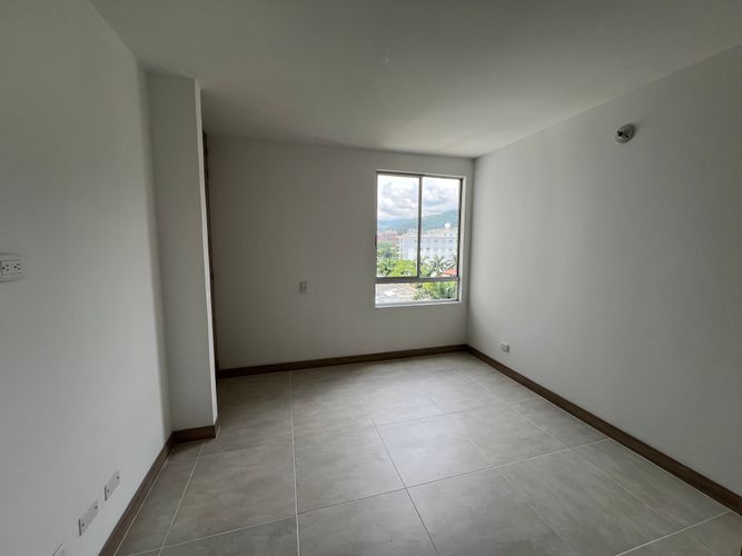 Apartamento de 3 alcobas en venta en Prados Del Norte, Cali, 70 m² · foto 6 de 12