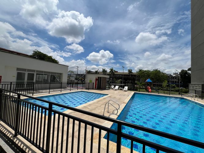 Apartamento de 3 alcobas en venta en Prados Del Norte, Cali, 70 m² · foto 11 de 12