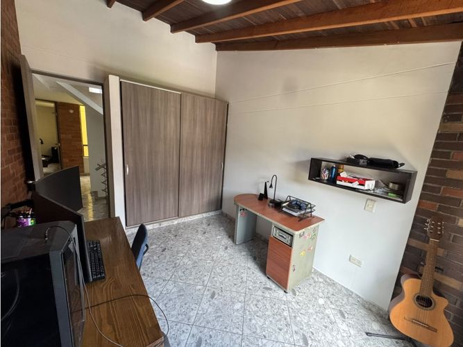 Casa de 4 alcobas en venta en Poblado Del Sur, La Estrella, 160 m² · foto 7 de 24
