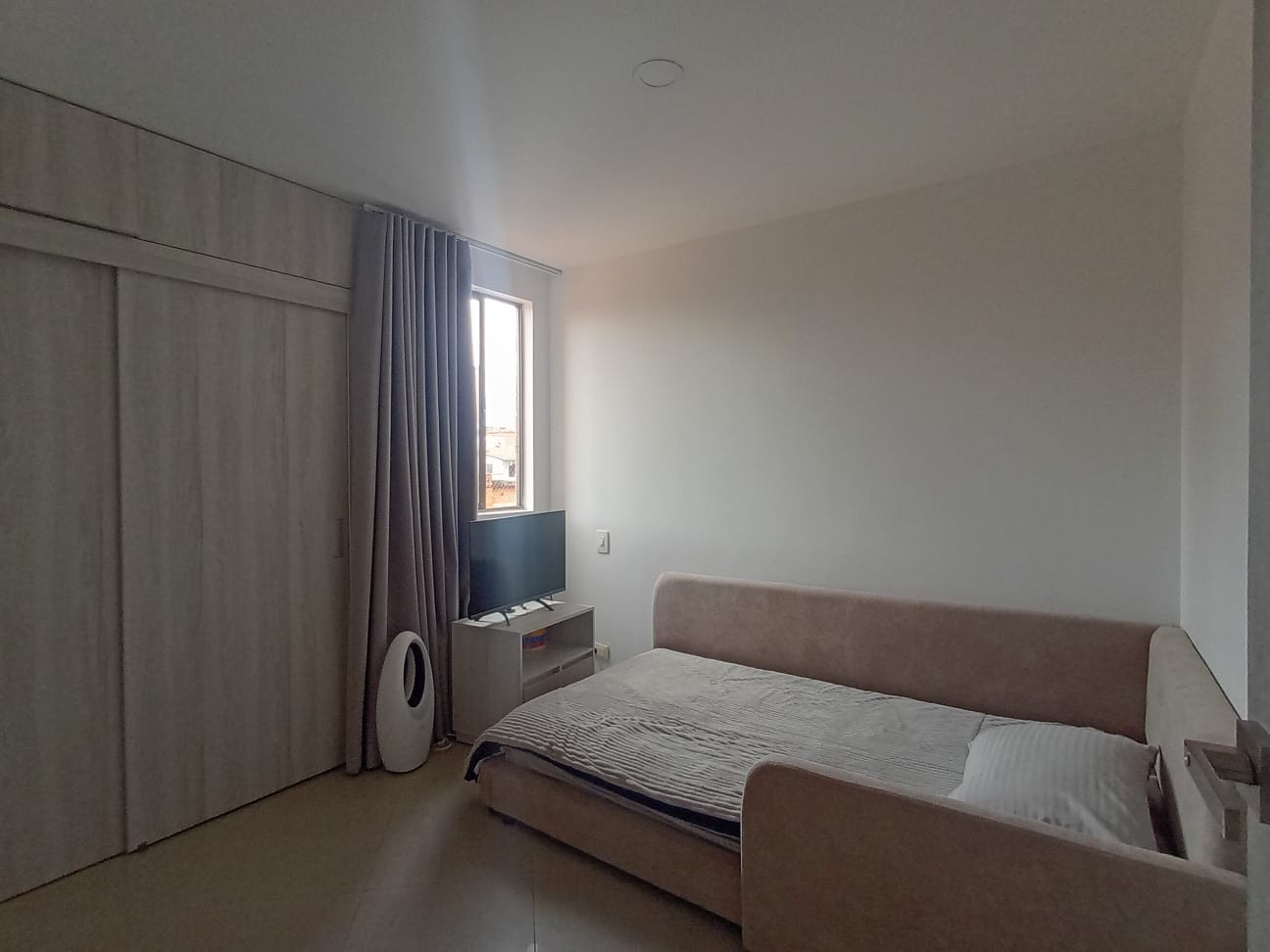 Apartamento en arriendo en Laureles, Medellín · foto 9 de 19