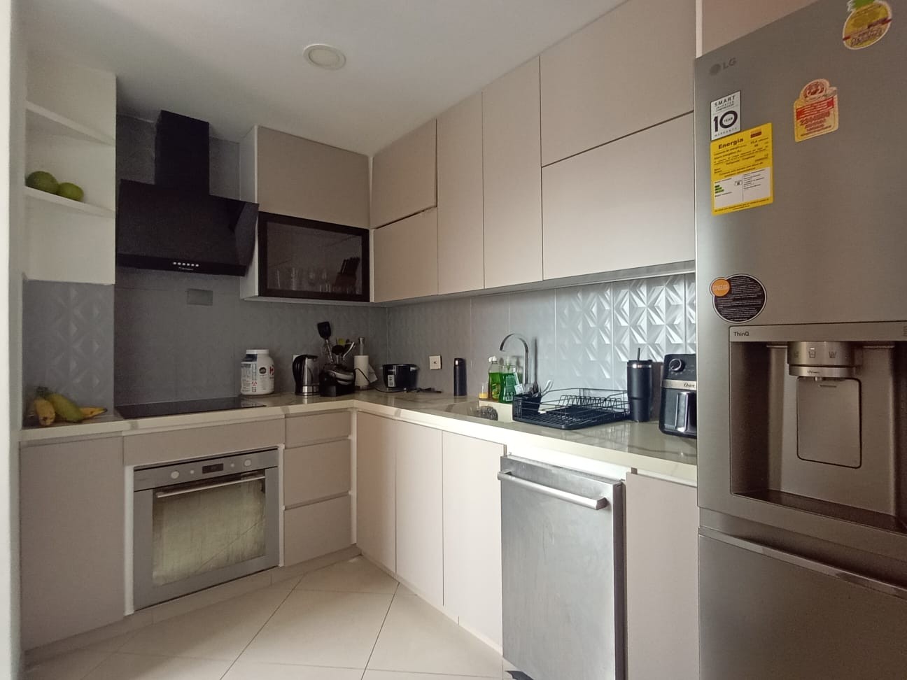 Apartamento en arriendo en Laureles, Medellín · foto 5 de 19