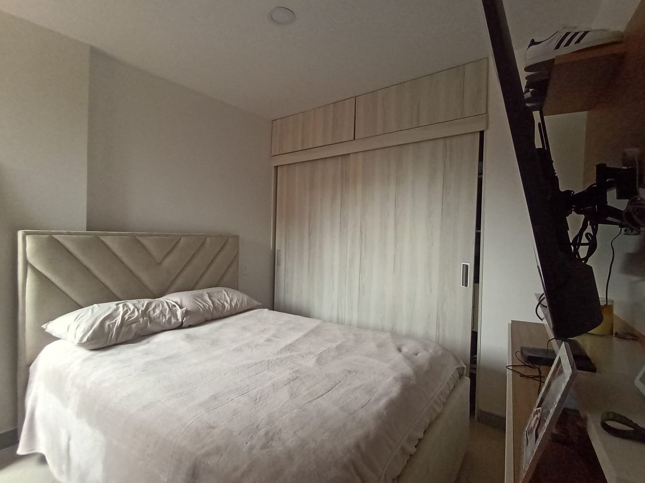 Apartamento en arriendo en Laureles, Medellín · foto 8 de 19