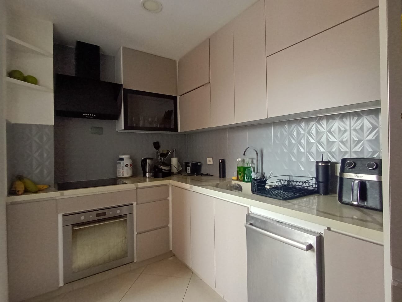 Apartamento en arriendo en Laureles, Medellín · foto 6 de 19