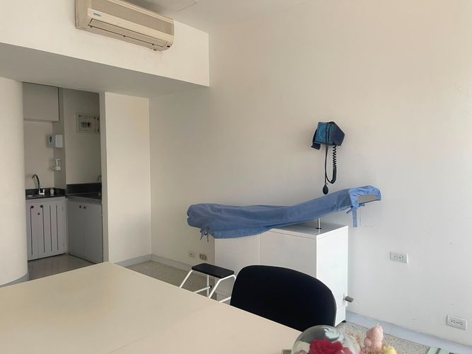 Consultorio en venta en El Poblado, Medellín, 123 m² · foto 5 de 20